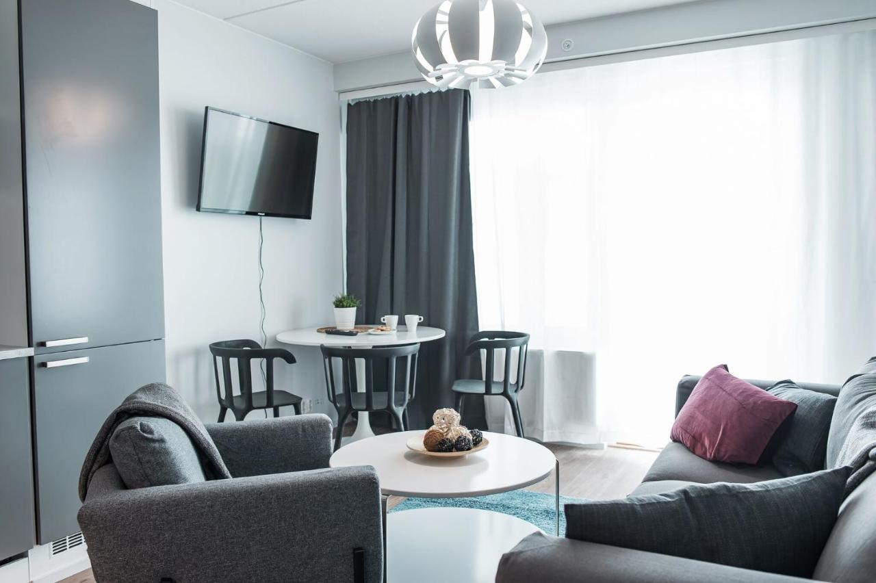 Forenom Serviced Apartments Vantaa Neilikkatie Dış mekan fotoğraf