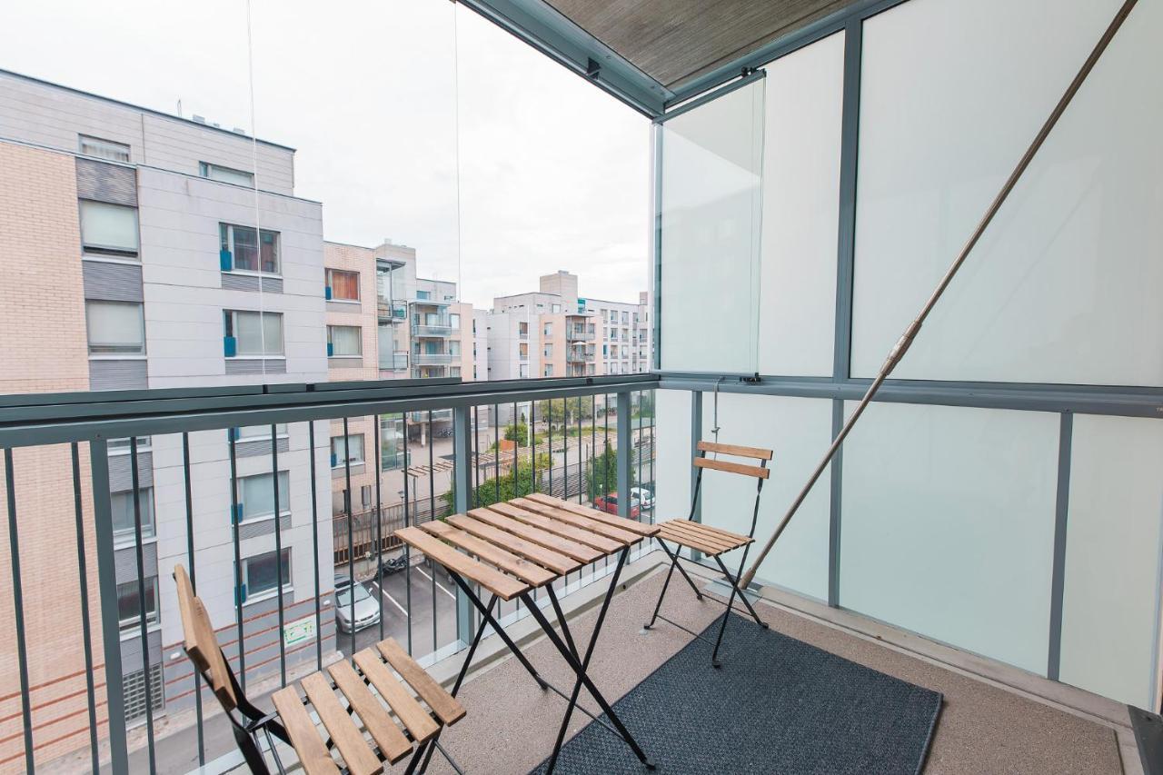 Forenom Serviced Apartments Vantaa Neilikkatie Dış mekan fotoğraf